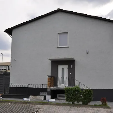 Weisenau Plaza Mayence