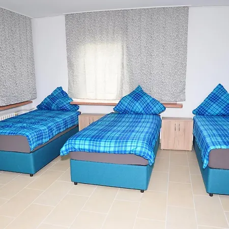 Weisenau Plaza * Mainz