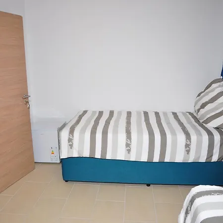 Weisenau Plaza ماينتس