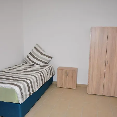 Weisenau Plaza 美因茨