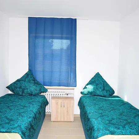 Hostel Weisenau Plaza *