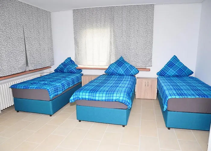 Weisenau Plaza * Mainz