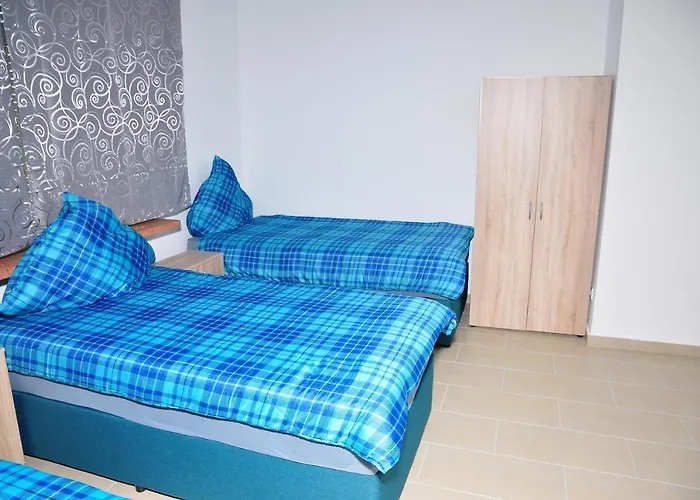 Weisenau Plaza Albergue