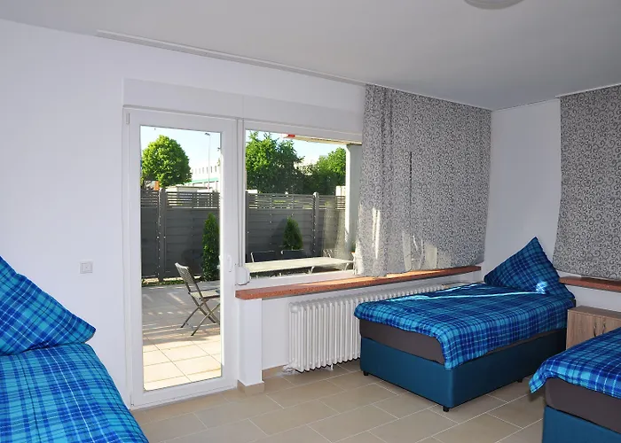 Weisenau Plaza * Mainz