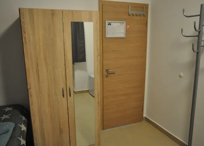 Weisenau Plaza Hostel